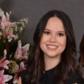 Dra. Andressa Queiroz