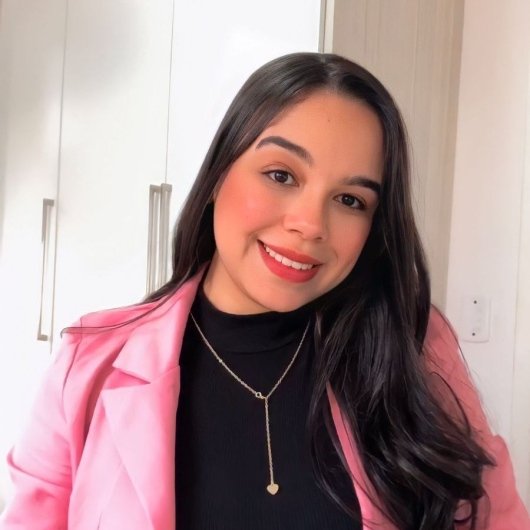 Dra. Carla Beatriz Evaristo Lima