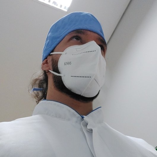 Dr. Luccas Papa