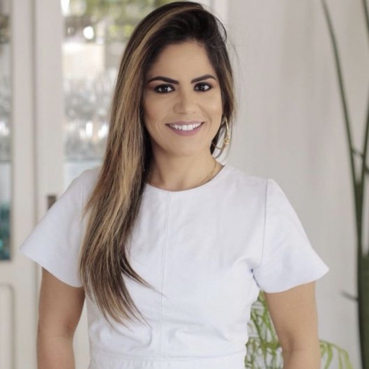 Dra. Danielle Mendes