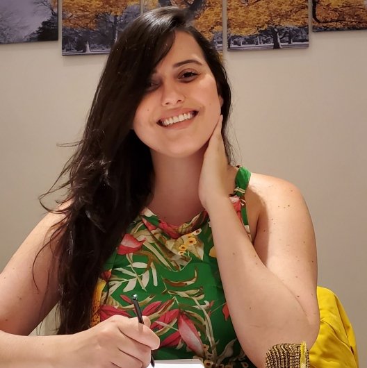 Dra. Camila Carvalho Botelho