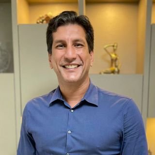 Dr. Marcus Vinicius Ribeiro Fernandes