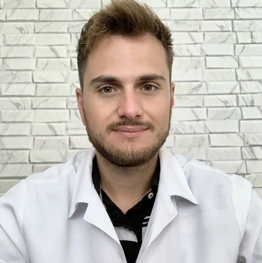 Dr. Alberto Raucci