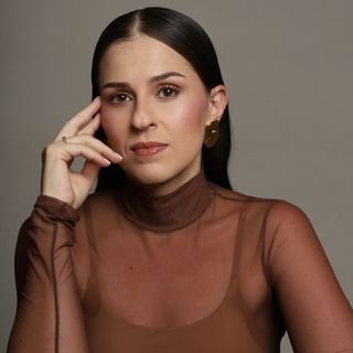 Dra. Géssica Agiani