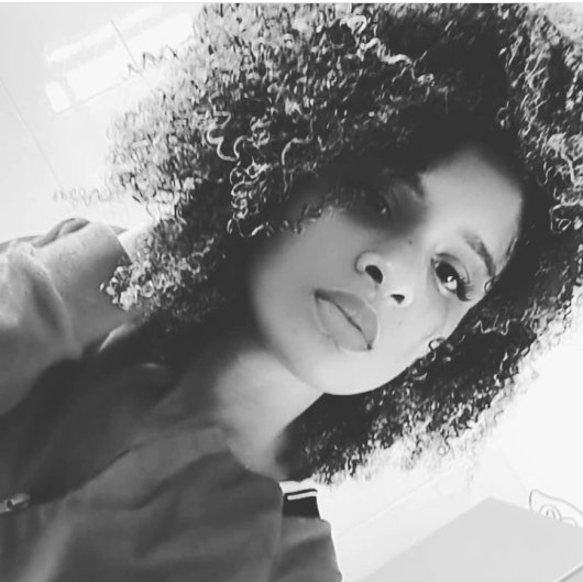 Dra. Estefany Mayra Souza