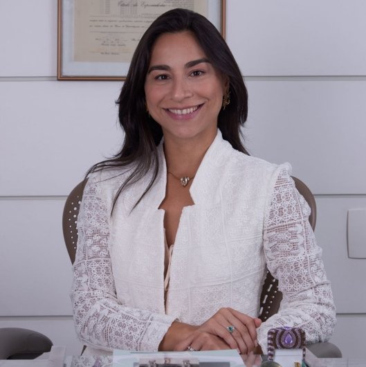 Dra. Bruna Sartoretto