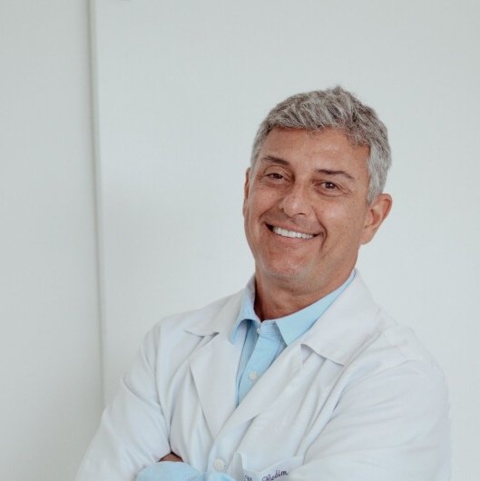 Dr. Max Bedim