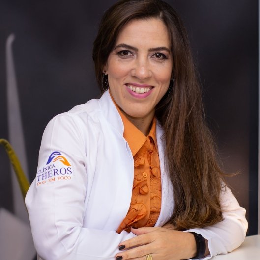 Dra. Priscilla Fagundes