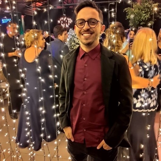 Dr. Leonardo Moreira