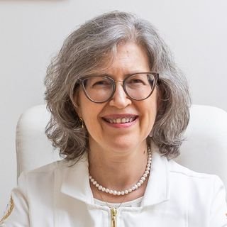 Dra. Iracema de Almeida Benevides