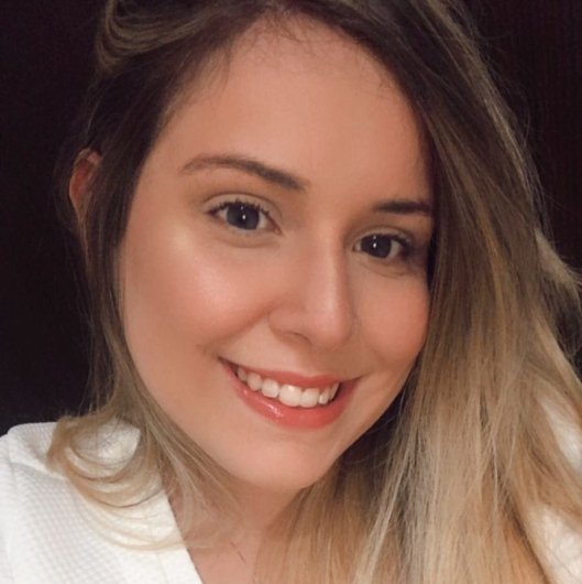 Anna Raquel Oliveira