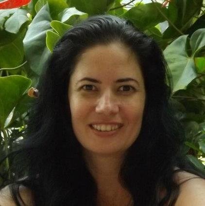 Dra. Christiane Magnago Vazzoler