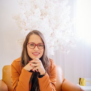 Dra. Graziele Sabino de Almeida