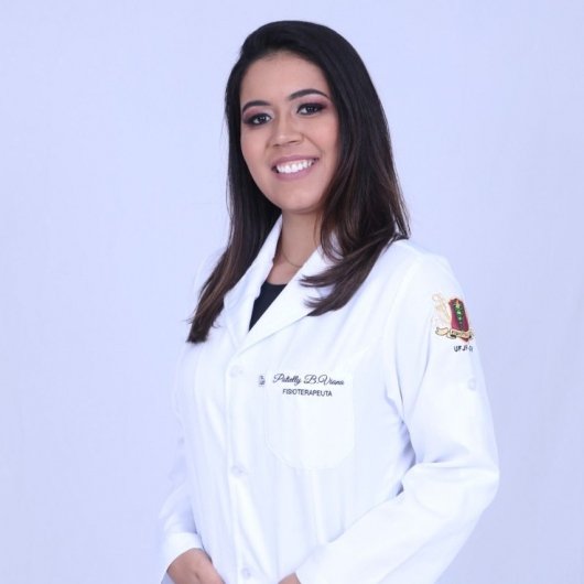 Dra. Patielly Batista Viana