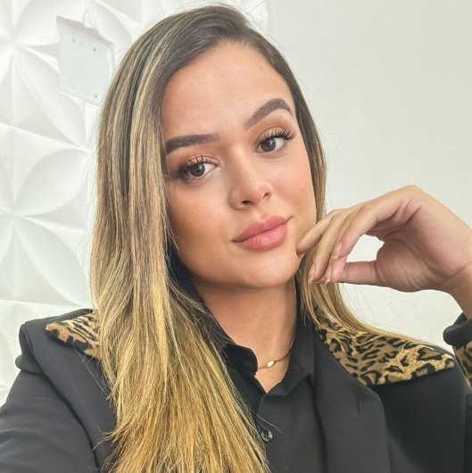 Dra. Ana Claudia Silva Nogueira