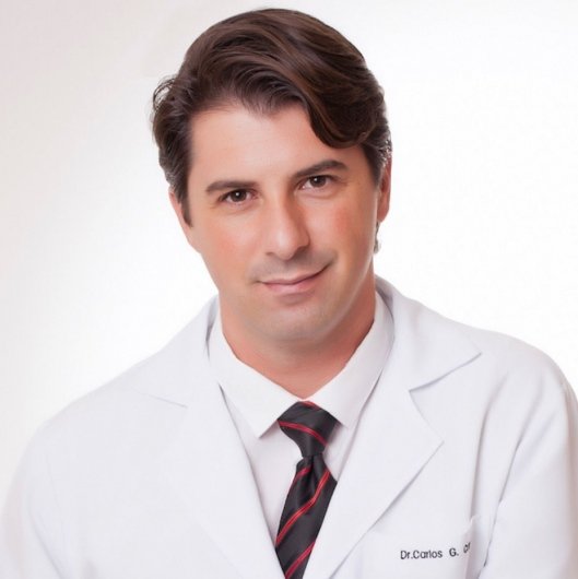 Dr. Carlos Gustavo Crippa