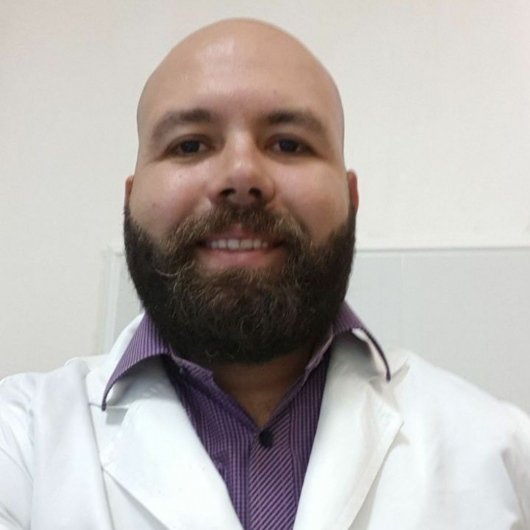 Dr. Igor Pontes