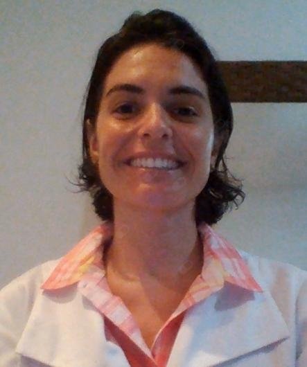 Dra. Luciana de Almeida Nogueira