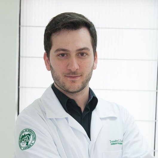 Dr. Leandro Linhares Leite