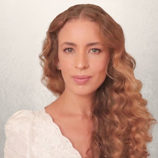 Dra. Elizabeth Silva