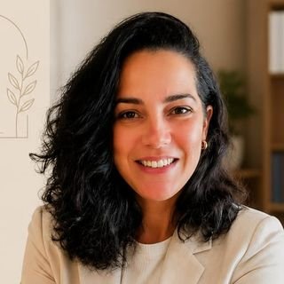Dra. Cinthia Fernandes