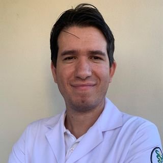 Dr. André Bazzo