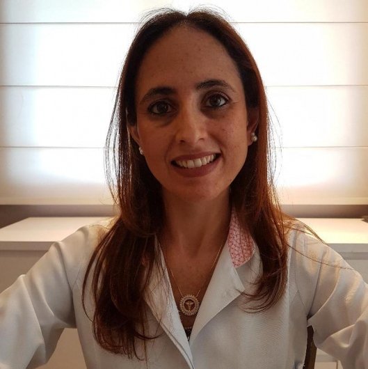 Dra. Karina Silva Marins
