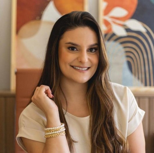 Dra. Adriana Verlangieri Pestana de Andrade