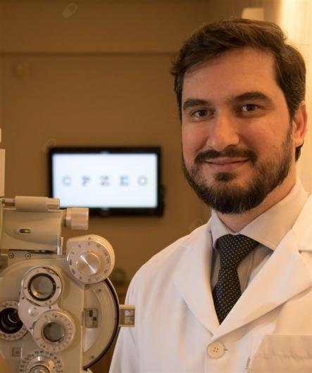 Dr. Cesar de Angeles Cerqueira Costa