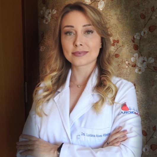 Dra. Luciana Alves Ribeiro