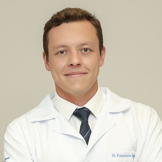 Dr. Francisco Van de Sande Lee