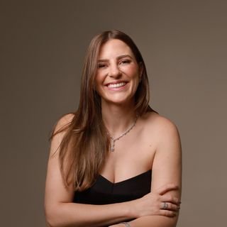 Dra. Tathiana Cristina Peppe del Poco Sesti