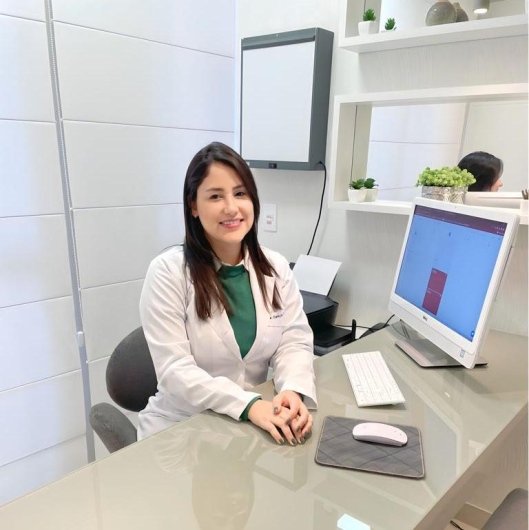 Dra. Camyla Freitas