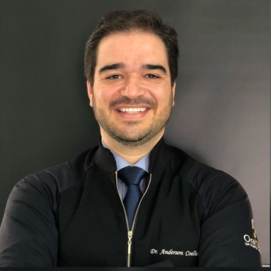 Dr. Anderson Coelho