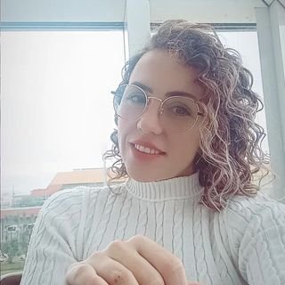 Dra. Francynne Presibella