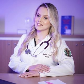 Dra. Mariane Cerneski