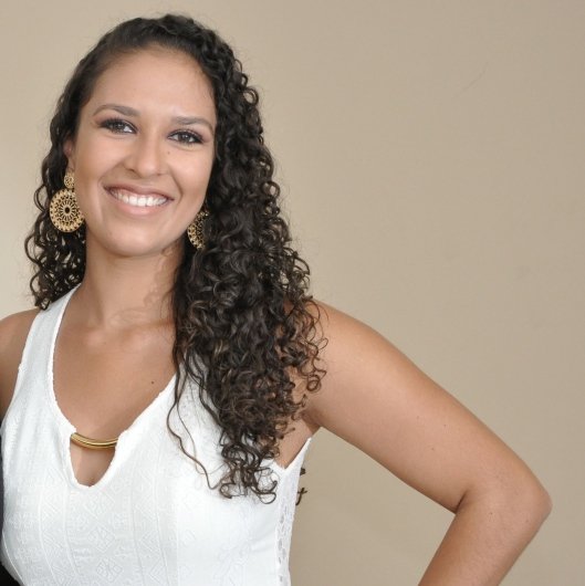 Carolina Alves Cruz