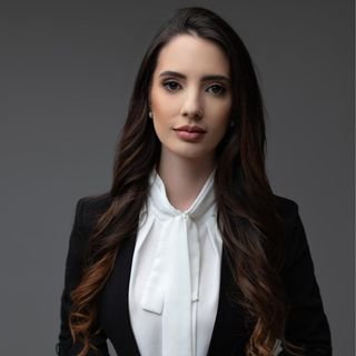 Dra. Sabrina Antonioli