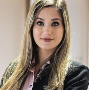 Dra. Eloisa Dagostin