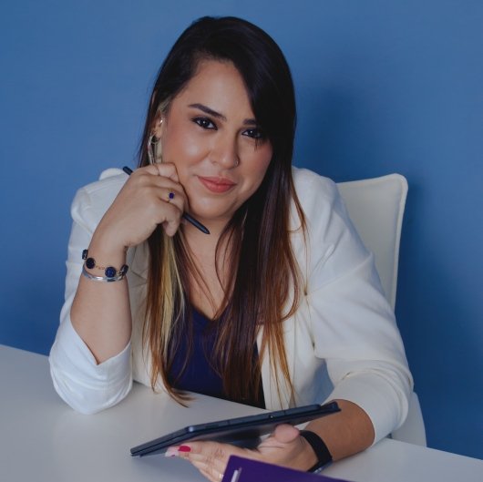 Dra. Adriana Matos