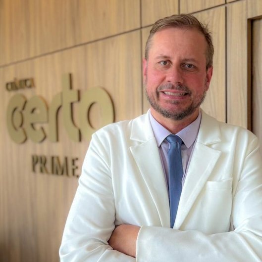 Dr. Daniel Janczuk
