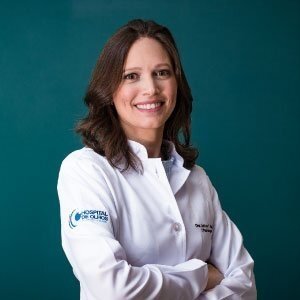 Dra. Leticia Fernandes Barroso