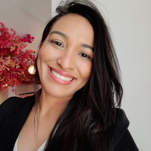 Dra. Kaciana Alves