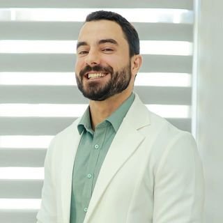 Dr. Bernardo Marchito