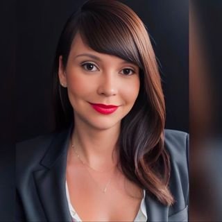Dra. Kely Abreu