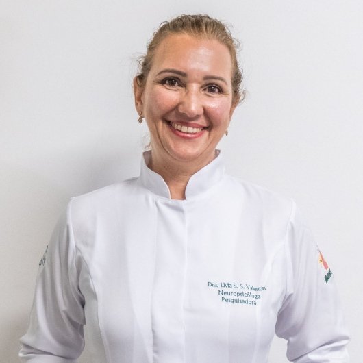 Livia Stocco Sanches Valentin