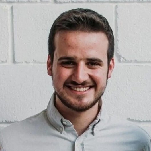 Dr. Gustavo Bertotti