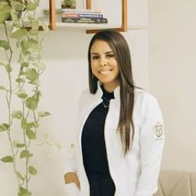 Mikaelly Pereira dos Santos