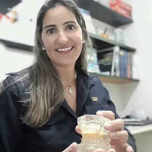 Dra. Lethicia Alexandre Rocha