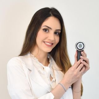 Dra. Fernanda Alvim